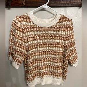 Universal Thread Top